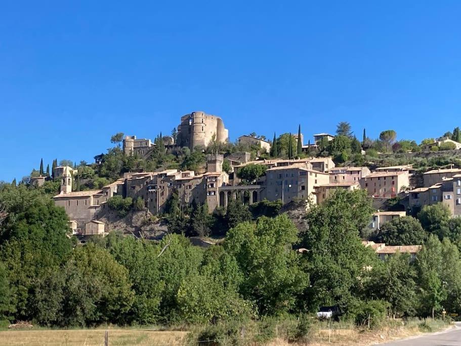 Apartamento La Vue Est Belle Montbrun-les-Bains Exterior foto