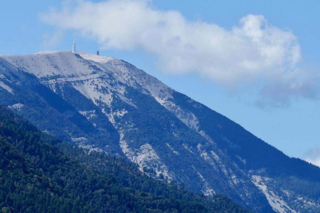 Apartamento La Vue Est Belle Montbrun-les-Bains Exterior foto